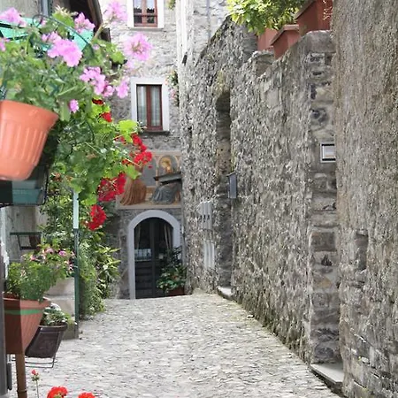 Lake View 4p Apt Near Varenna Apartamento Perledo